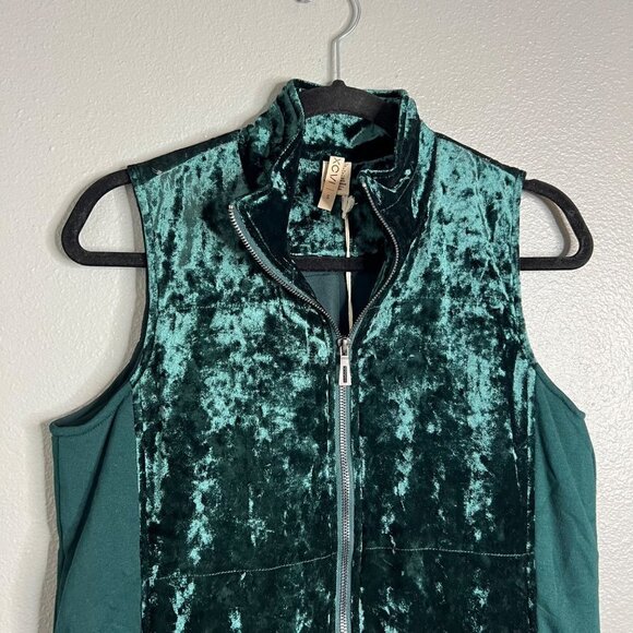 NWT XCVI Forest Green Full Zip Velvet Velour Vest w/ Pockets Size Small - Picture 4 of 8